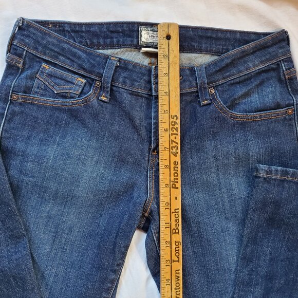Levi's Low boot cut 545 blue jeans women's size 6 mid to darkish wash great cond - Picture 15 of 16